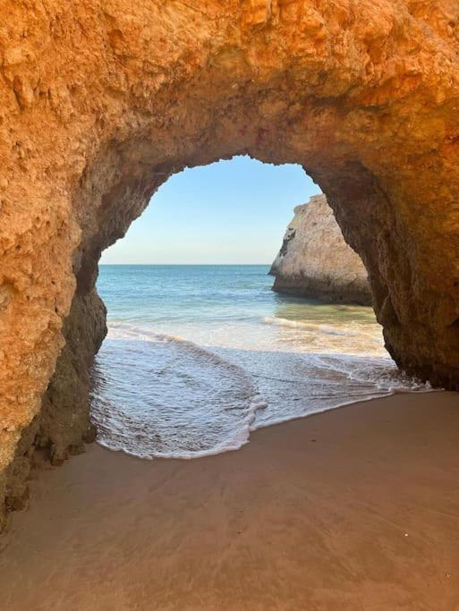 Marea Algarve - Sea View Cozy Sunny Apartment In Alvor Eksteriør bilde